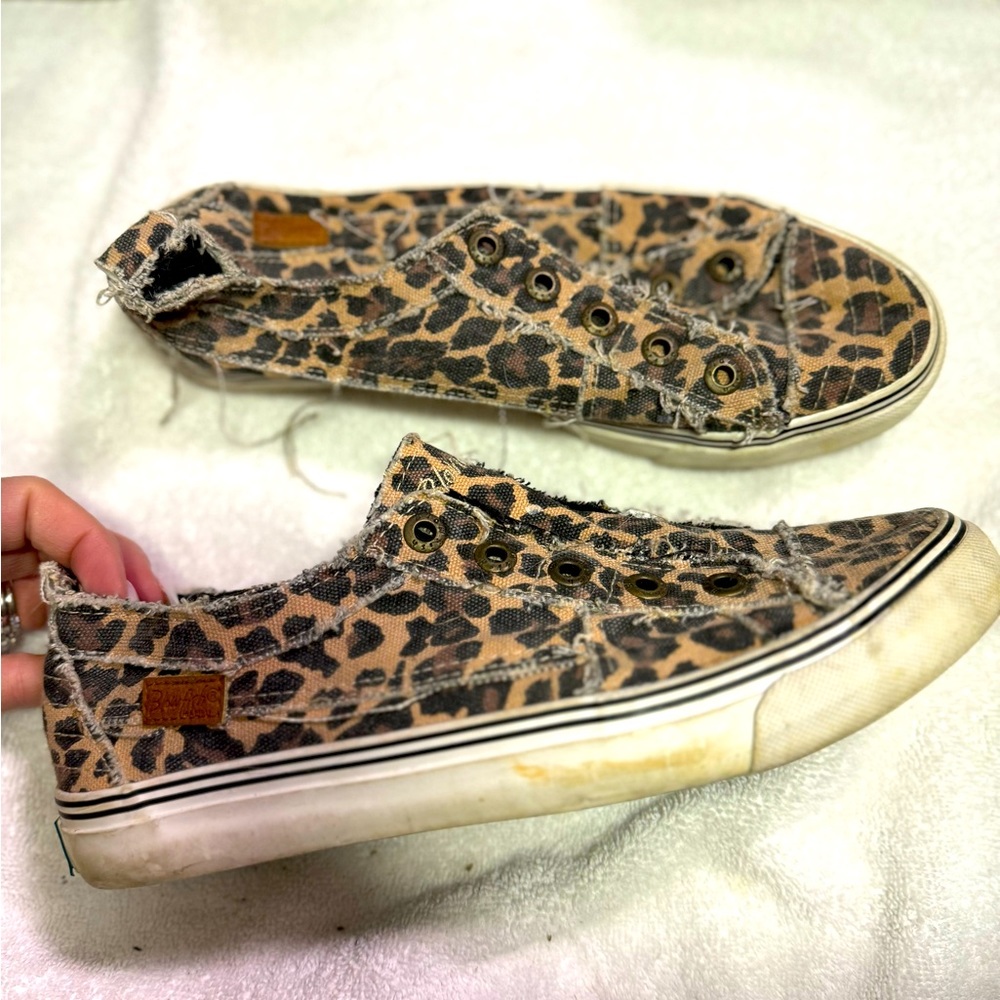 Distressed cheetah converse slipon
